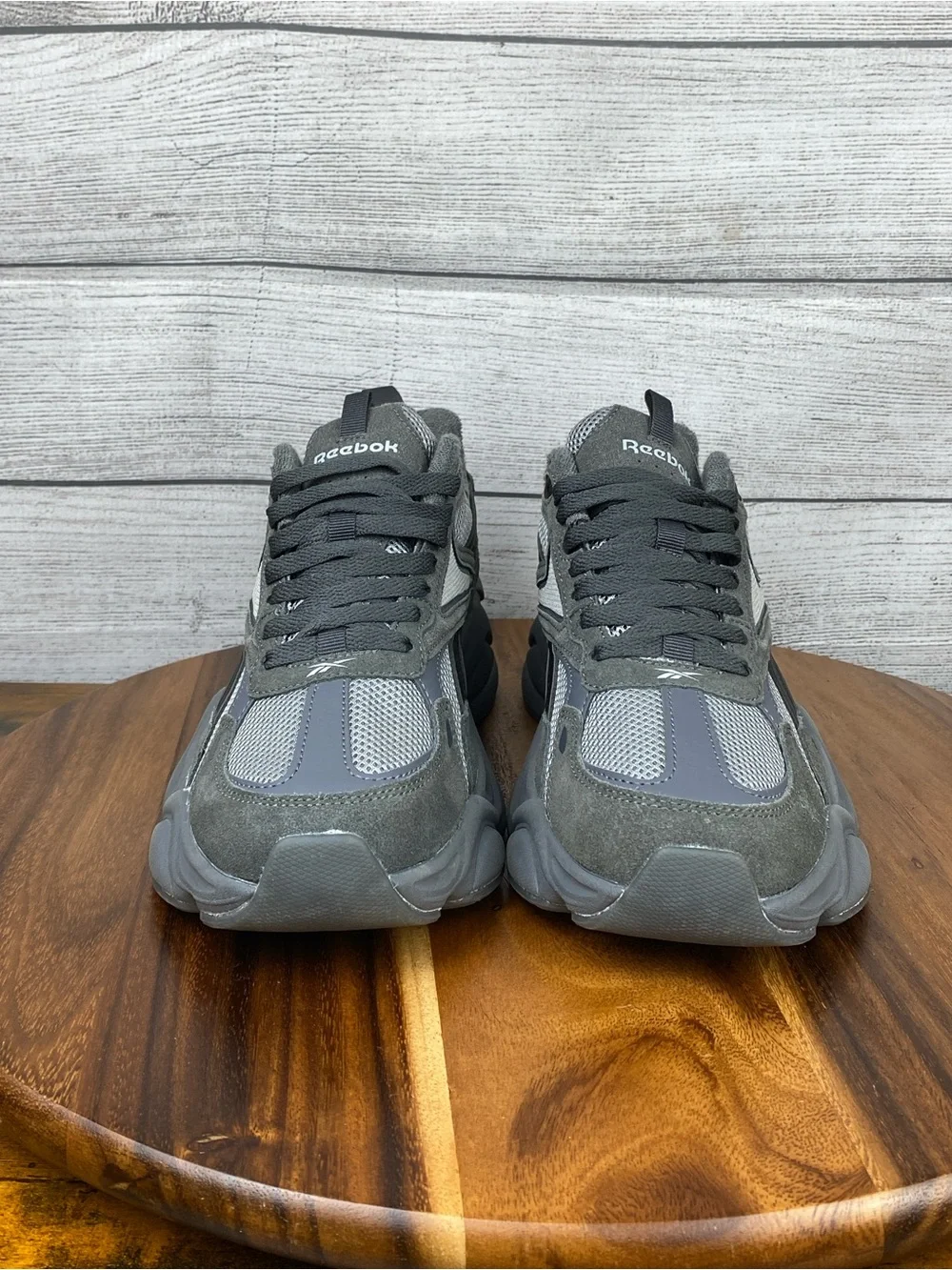 Reebok charge run